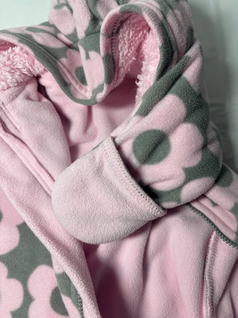 Carter’s Baby Girl Newborn Pink Gray Floral Fleece Hooded Bunting Snowsuit